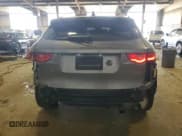 ✅ 2020 Jaguar F-Pace 25t Checkered Flag Edition • VIN: SADCP2FX8LA651937 • Lot: 62865745. Wystawiony na Copart z przebiegiem 35 090 mil. Bezpłatny archiwum sprzedaży aukcyjnych z USA i szczegółowy raport historii pojazdu na DreamBid. Zdjęcie 6.