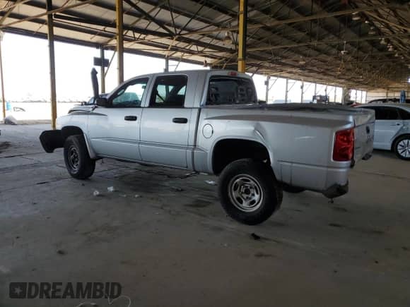 ✅ 2006 Dodge Dakota ST • VIN: 1D7HE28N76S528475 • Лот: 56294484. Размещён на Copart с пробегом Не указан миль. Получите бесплатный доступ к архиву аукционных продаж из США и посмотрите подробный отчёт об истории автомобиля на DreamBid. Изображение 2.