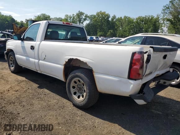 ✅ 2006 Chevrolet Silverado 1500 Work Truck • VIN: 3GCEC14X76G239463 • Лот: 62013784. Опубликован ранее на Copart с пробегом 203 153 миль. Бесплатный доступ к архиву аукционных продаж из США и подробный отчёт об истории автомобиля на DreamBid. Изображение 2.