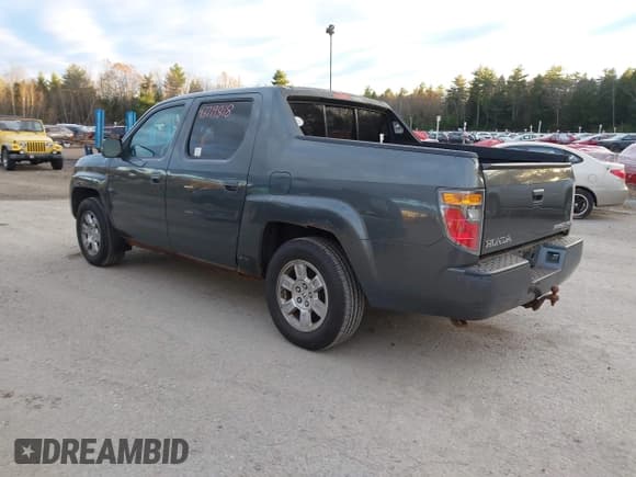 ✅ 2008 Honda Ridgeline RTL • VIN: 2HJYK165X8H510302 • Lot: 43719818. Wystawiony na IAAI z przebiegiem 271 003 mil. Bezpłatny archiwum sprzedaży aukcyjnych z USA i szczegółowy raport historii pojazdu na DreamBid. Zdjęcie 3.