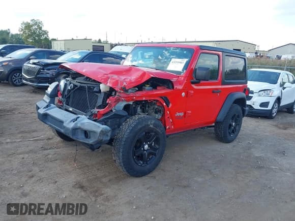 ✅ 2020 Jeep Wrangler Sport S • VIN: 1C4GJXAN7LW204973 • Lot: 43255903. Wystawiony na IAAI z przebiegiem 91 647 mil. Bezpłatny archiwum sprzedaży aukcyjnych z USA i szczegółowy raport historii pojazdu na DreamBid. Zdjęcie 2.