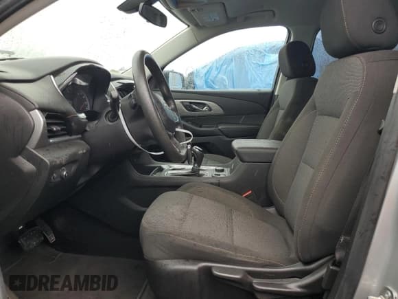 ✅ 2019 Chevrolet Traverse LS • VIN: 1GNERFKW8KJ295899 • Lot: 69132104. Wystawiony na Copart z przebiegiem 91 530 mil. Bezpłatny archiwum sprzedaży aukcyjnych z USA i szczegółowy raport historii pojazdu na DreamBid. Zdjęcie 7.