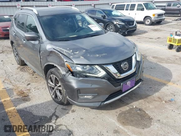 ✅ 2018 Nissan Rogue SL • VIN: 5N1AT2MV5JC728227 • Lot: 42982158. Wystawiony na IAAI z przebiegiem 178 919 mil. Bezpłatny archiwum sprzedaży aukcyjnych z USA i szczegółowy raport historii pojazdu na DreamBid. Zdjęcie 1.