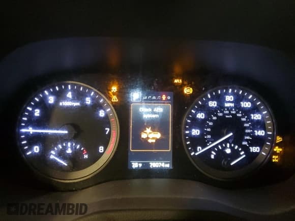 ✅ 2017 Hyundai Tucson Sport • VIN: KM8J3CA25HU506890 • Лот: 84954155. Опубликован ранее на Copart с пробегом 76 074 миль. Бесплатный доступ к архиву аукционных продаж из США и подробный отчёт об истории автомобиля на DreamBid. Изображение 9.