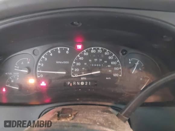 ✅ 1999 Ford Explorer XLT • VIN: 1FMZU34E3XUC38183 • Lot: 42805577. Listed on IAAI with 199,967 mi. Free auction sales archive from the USA and detailed vehicle history report at DreamBid. Image 7.