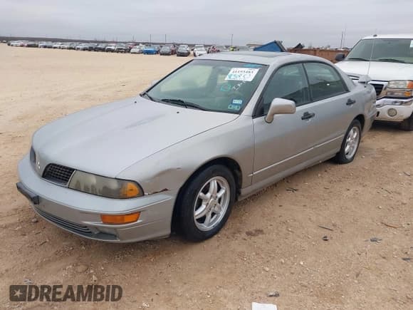 ✅ 2002 Mitsubishi Diamante • VIN: 6MMAP87P82T022689 • Lot: 41193483. Wystawiony na IAAI z przebiegiem 107 022 mil. Bezpłatny archiwum sprzedaży aukcyjnych z USA i szczegółowy raport historii pojazdu na DreamBid. Zdjęcie 2.
