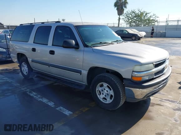 ✅ 2004 Chevrolet Suburban LT • VIN: 1GNEC16Z34J158980 • Lot: 43907498. Wystawiony na IAAI z przebiegiem 182 526 mil. Bezpłatny archiwum sprzedaży aukcyjnych z USA i szczegółowy raport historii pojazdu na DreamBid. Zdjęcie 1.