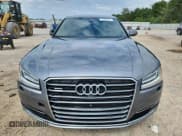 ✅ 2015 Audi A8 4.0T • VIN: WAU32AFD8FN025101 • Lot: 71974225. Wystawiony na Copart z przebiegiem Nie podano. Bezpłatny archiwum sprzedaży aukcyjnych z USA i szczegółowy raport historii pojazdu na DreamBid. Zdjęcie 5.