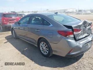 ✅ 2019 Hyundai Sonata SE • VIN: 5NPE24AF6KH820292 • Лот: 43090745. Опубликован ранее на IAAI с пробегом 63 448 миль. Бесплатный доступ к архиву аукционных продаж из США и подробный отчёт об истории автомобиля на DreamBid. Изображение 3.