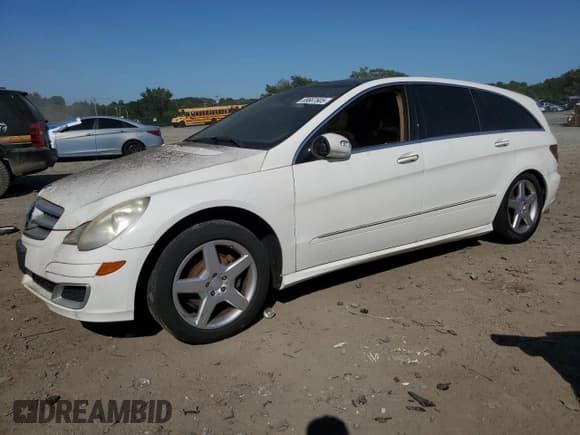 ✅ 2007 Mercedes-Benz R 3.5L • VIN: 4JGCB65EX7A052346 • Lot: 69667605. Listed on Copart with 160,533 mi. Free auction sales archive from the USA and detailed vehicle history report at DreamBid. Image 1.