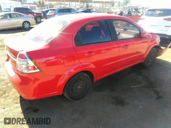 ✅ 2010 Chevrolet Aveo 1LT • VIN: KL1TD5DE4AB116822 • Lot: 32036968. Listed on IAAI with 86,843 mi. Free auction sales archive from the USA and detailed vehicle history report at DreamBid. Image 4.