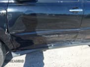 ✅ 2008 Lexus RX 350 • VIN: 2T2HK31U28C048855 • Lot: 43527021. Listed on IAAI with 229,266 mi. Free auction sales archive from the USA and detailed vehicle history report at DreamBid. Image 17.