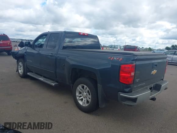 ✅ 2019 Chevrolet Silverado 1500 LT • VIN: 2GCVKPEC3K1130955 • Lot: 43162627. Wystawiony na IAAI z przebiegiem 147 747 mil. Bezpłatny archiwum sprzedaży aukcyjnych z USA i szczegółowy raport historii pojazdu na DreamBid. Zdjęcie 3.