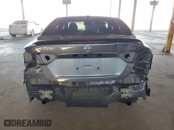 ✅ 2020 Nissan Maxima SR • VIN: 1N4AA6EV0LC377364 • Lot: 84602215. Listed on Copart with 56,369 mi. Free auction sales archive from the USA and detailed vehicle history report at DreamBid. Image 6.