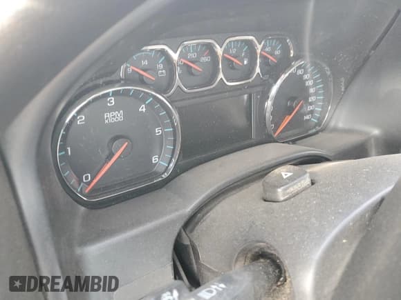 ✅ 2015 Chevrolet Silverado 2500HD LT • VIN: 1GC1KVEG7FF642786 • Lot: 56591865. Wystawiony na Copart z przebiegiem Nie podano. Bezpłatny archiwum sprzedaży aukcyjnych z USA i szczegółowy raport historii pojazdu na DreamBid. Zdjęcie 9.