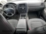 ✅ 2002 Ford Explorer XLS • VIN: 1FMZU62E12UB45918 • Lot: 50045635. Listed on Copart with 240,345 mi. Free auction sales archive from the USA and detailed vehicle history report at DreamBid. Image 8.