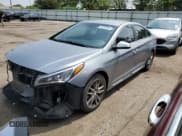 ✅ 2017 Hyundai Sonata Sport • VIN: 5NPE34AB7HH575599 • Лот: 53259343. Опубликован ранее на Copart с пробегом 133 396 миль. Бесплатный доступ к архиву аукционных продаж из США и подробный отчёт об истории автомобиля на DreamBid. Изображение 1.