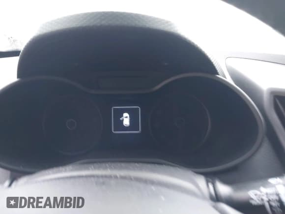 ✅ 2016 Hyundai Veloster Turbo Rally Edition • VIN: KMHTC6AE6GU252691 • Lot: 40934583. Wystawiony na IAAI z przebiegiem 88 000 mil. Bezpłatny archiwum sprzedaży aukcyjnych z USA i szczegółowy raport historii pojazdu na DreamBid. Zdjęcie 16.