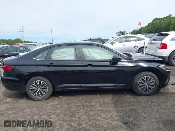 ✅ 2021 Volkswagen Jetta S • VIN: 3VWC57BU3MM012201 • Лот: 43154450. Опубликован ранее на IAAI с пробегом 46 163 миль. Бесплатный доступ к архиву аукционных продаж из США и подробный отчёт об истории автомобиля на DreamBid. Изображение 13.