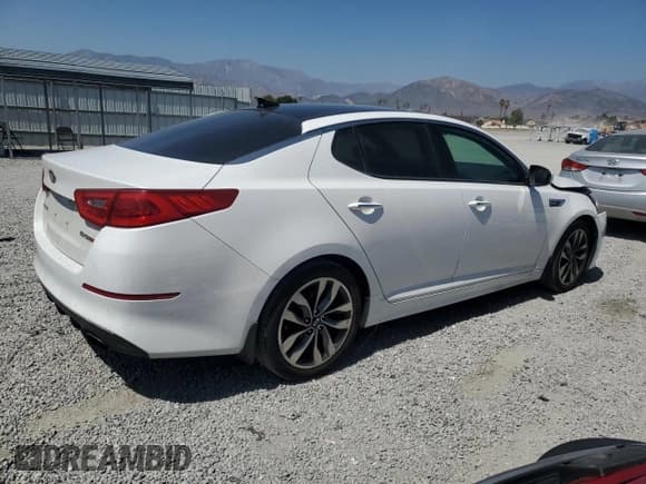 ✅ 2015 Kia Optima SX Turbo • VIN: 5XXGR4A69FG511695 • Lot: 62382285. Listed on Copart with 114,796 mi. Free auction sales archive from the USA and detailed vehicle history report at DreamBid. Image 3.
