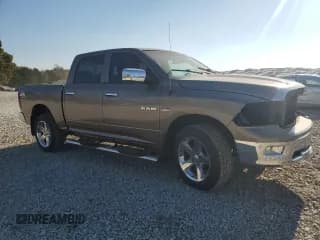 ✅ 2009 Dodge 1500 SLT • VIN: 1D3HV13TX9S748991 • Лот: 78083484. Опубликован ранее на Copart с пробегом 138 071 миль. Бесплатный доступ к архиву аукционных продаж из США и подробный отчёт об истории автомобиля на DreamBid. Изображение 4.