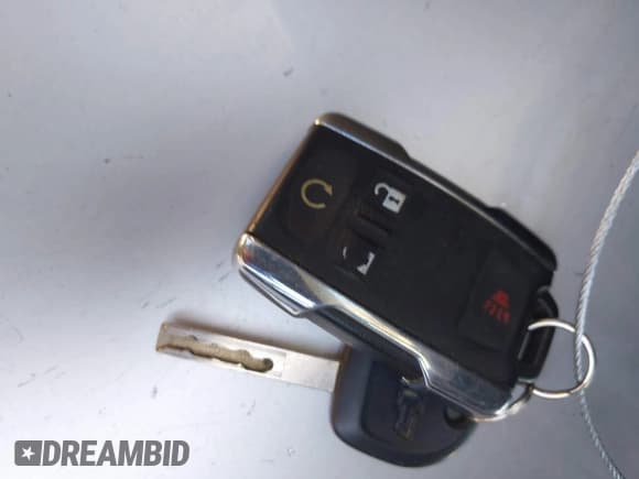 ✅ 2020 Chevrolet Colorado 4WD Z71 • VIN: 1GCGTDEN4L1107746 • Lot: 43011383. Wystawiony na IAAI z przebiegiem Nie podano. Bezpłatny archiwum sprzedaży aukcyjnych z USA i szczegółowy raport historii pojazdu na DreamBid. Zdjęcie 11.