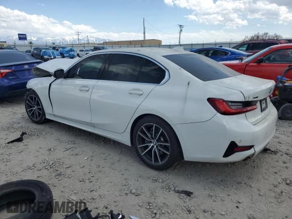 ✅ 2020 BMW 3 Series 330i xDrive • VIN: 3MW5R7J04L8B24895 • Lot: 54410345. Listed on Copart with 79,795 mi. Free auction sales archive from the USA and detailed vehicle history report at DreamBid. Image 2.