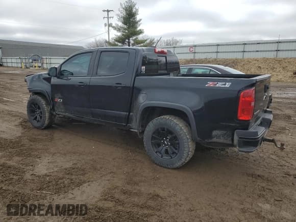 ✅ 2016 Chevrolet Colorado 4WD Z71 • VIN: 1GCGTDE38G1388552 • Лот: 45889164. Опубликован ранее на Copart с пробегом 181 622 миль. Бесплатный доступ к архиву аукционных продаж из США и подробный отчёт об истории автомобиля на DreamBid. Изображение 2.