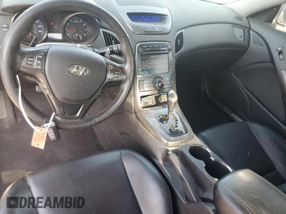 ✅ 2011 Hyundai Genesis Coupe Grand Touring • VIN: KMHHU6KH9BU047077 • Lot: 66956214. Wystawiony na Copart z przebiegiem 157 136 mil. Bezpłatny archiwum sprzedaży aukcyjnych z USA i szczegółowy raport historii pojazdu na DreamBid. Zdjęcie 8.