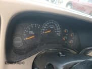 ✅ 2004 Chevrolet Silverado 1500 LS • VIN: 2GCEK13T641427270 • Lot: 66734575. Wystawiony na Copart z przebiegiem Nie podano. Bezpłatny archiwum sprzedaży aukcyjnych z USA i szczegółowy raport historii pojazdu na DreamBid. Zdjęcie 9.