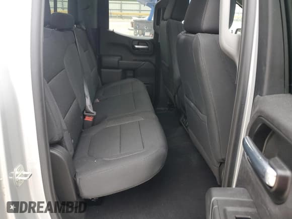 ✅ 2020 Chevrolet Silverado 1500 LT • VIN: 1GCRWCED5LZ332017 • Lot: 71360834. Wystawiony na Copart z przebiegiem 21 652 mil. Bezpłatny archiwum sprzedaży aukcyjnych z USA i szczegółowy raport historii pojazdu na DreamBid. Zdjęcie 10.