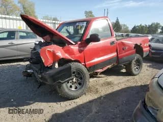 ✅ 2005 Chevrolet Silverado 1500 Work Truck • VIN: 1GCEK14V65Z241155 • Лот: 71047194. Опубликован ранее на Copart с пробегом Не указан. Бесплатный доступ к архиву аукционных продаж из США и подробный отчёт об истории автомобиля на DreamBid. Изображение 1.