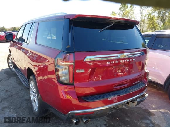 ✅ 2021 Chevrolet Suburban Premier • VIN: 1GNSKFKD8MR493134 • Лот: 43573785. Опубликован ранее на IAAI с пробегом 96 731 миль. Бесплатный доступ к архиву аукционных продаж из США и подробный отчёт об истории автомобиля на DreamBid. Изображение 17.
