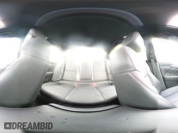 ✅ 2023 Infiniti Q50 Red Sport 400 • VIN: JN1FV7DR8PM590919 • Lot: 42246538. Wystawiony na IAAI z przebiegiem 13 898 mil. Bezpłatny archiwum sprzedaży aukcyjnych z USA i szczegółowy raport historii pojazdu na DreamBid. Zdjęcie 19.