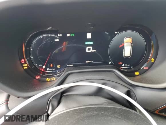 2024 Dodge Hornet R/T z VIN ZACPDFCW3R3A16083, wystawiony jako Copart lot #49723225 z przebiegiem 22 617 mil mil oraz Szkoda całkowita • Salvage title. Historia ofert i sprzedaży dostępna na DreamBid. Obrazek 9.