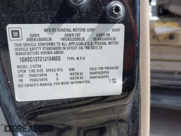 ✅ 2001 GMC Yukon SLE • VIN: 1GKEC13T21J134663 • Lot: 43312347. Listed on IAAI with 322,513 mi. Free auction sales archive from the USA and detailed vehicle history report at DreamBid. Image 9.