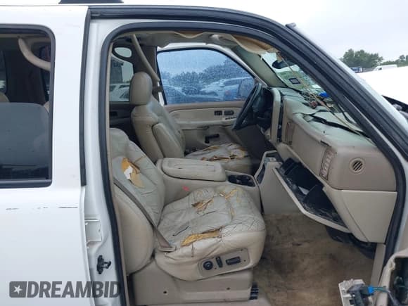 ✅ 2002 Chevrolet Suburban LS • VIN: 3GNEC16Z72G349364 • Лот: 42423290. Опубликован ранее на IAAI с пробегом Не указан. Бесплатный доступ к архиву аукционных продаж из США и подробный отчёт об истории автомобиля на DreamBid. Изображение 5.