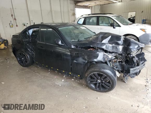 ✅ 2007 BMW 3 Series 328i • VIN: WBAVA33517KX82848 • Lot: 90837465. Listed on Copart with Not provided. Free auction sales archive from the USA and detailed vehicle history report at DreamBid. Image 4.