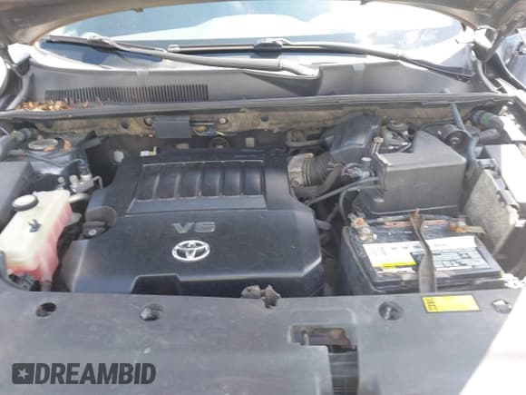 ✅ 2011 Toyota RAV4 Sport • VIN: JTMRK4DV3B5100386 • Lot: 43237810. Listed on IAAI with 122,779 mi. Free auction sales archive from the USA and detailed vehicle history report at DreamBid. Image 10.