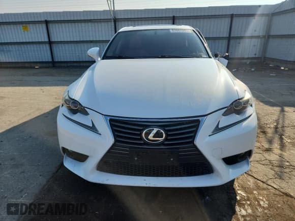 ✅ 2015 Lexus IS 250 • VIN: JTHBF1D25F5045700 • Лот: 87062095. Опубликован ранее на Copart с пробегом 110 605 миль. Бесплатный доступ к архиву аукционных продаж из США и подробный отчёт об истории автомобиля на DreamBid. Изображение 5.