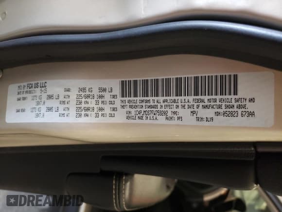 ✅ 2015 Jeep Cherokee Limited • VIN: 1C4PJMDS7FW759202 • Lot: 64269695. Listed on Copart with 131,749 mi. Free auction sales archive from the USA and detailed vehicle history report at DreamBid. Image 13.