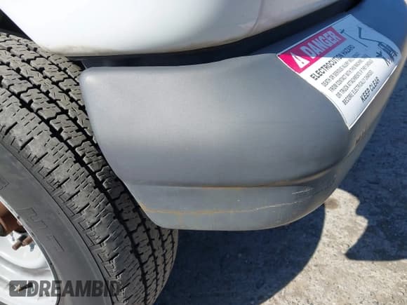 ✅ 2007 Ford Econoline Cargo Commercial • VIN: 1FTSE34L97DA67408 • Lot: 43290015. Listed on IAAI with 137,696 mi. Free auction sales archive from the USA and detailed vehicle history report at DreamBid. Image 6.