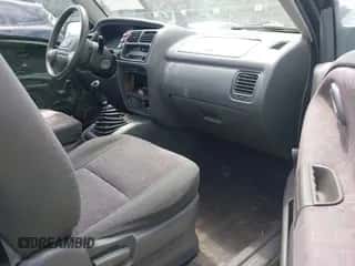 1999 Chevrolet Tracker с VIN 2CNBE18C1X6902538, выставлен на аукционе IAAI как лот 42530202 с пробегом 247 594 миль миль и . История ставок и продаж доступна на DreamBid. Изображение 5.