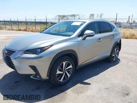 ✅ 2020 Lexus NX 300 • VIN: JTJGARBZ5L2158674 • Лот: 42485669. Опубликован ранее на IAAI с пробегом 57 772 миль. Бесплатный доступ к архиву аукционных продаж из США и подробный отчёт об истории автомобиля на DreamBid. Изображение 2.