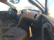 ✅ 2015 Buick Enclave Leather • VIN: 5GAKRBKD1FJ169121 • Lot: 43573296. Wystawiony na IAAI z przebiegiem 200 506 mil. Bezpłatny archiwum sprzedaży aukcyjnych z USA i szczegółowy raport historii pojazdu na DreamBid. Zdjęcie 5.