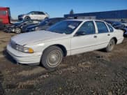 ✅ 1996 Chevrolet Caprice 1SA Special Value • VIN: 1G1BL52W9TR146694 • Лот: 93720135. Опубликован ранее на Copart с пробегом 157 540 миль. Бесплатный доступ к архиву аукционных продаж из США и подробный отчёт об истории автомобиля на DreamBid. Изображение 1.