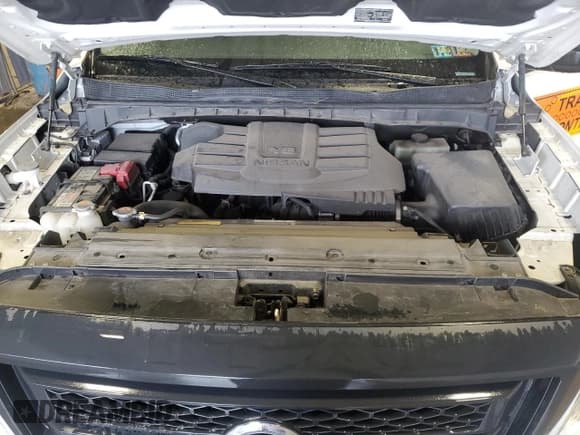 ✅ 2022 Nissan Titan S • VIN: 1N6AA1EC2NN107178 • Лот: 48345795. Опубликован ранее на Copart с пробегом 49 584 миль. Бесплатный доступ к архиву аукционных продаж из США и подробный отчёт об истории автомобиля на DreamBid. Изображение 11.