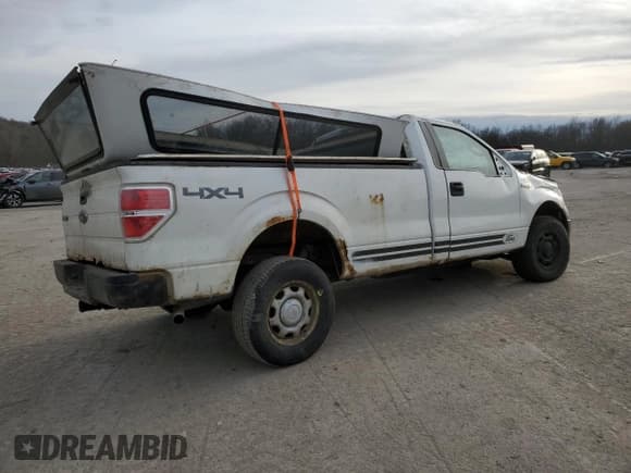 ✅ 2010 Ford F-150 XL • VIN: 1FTNF1E81AKB37107 • Lot: 43916295. Listed on Copart with 122,748 mi. Free auction sales archive from the USA and detailed vehicle history report at DreamBid. Image 3.