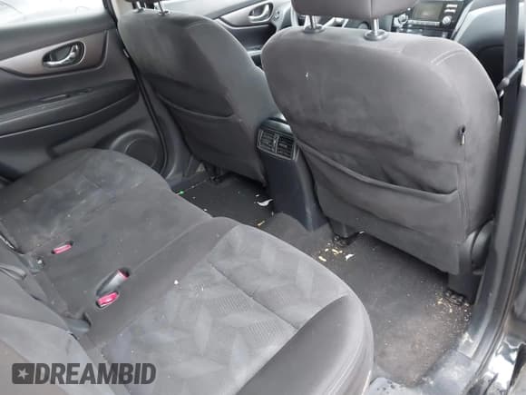 ✅ 2015 Nissan Rogue S • VIN: KNMAT2MT3FP555780 • Lot: 41794398. Listed on IAAI with 124,681 mi. Free auction sales archive from the USA and detailed vehicle history report at DreamBid. Image 8.