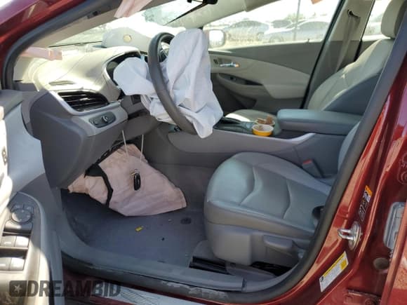 ✅ 2017 Chevrolet Volt LT • VIN: 1G1RC6S57HU173294 • Lot: 63216943. Wystawiony na Copart z przebiegiem Nie podano. Bezpłatny archiwum sprzedaży aukcyjnych z USA i szczegółowy raport historii pojazdu na DreamBid. Zdjęcie 7.